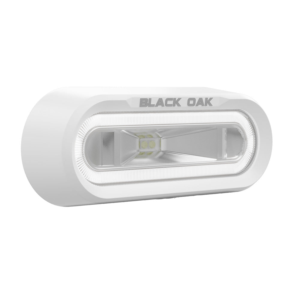 BLACK OAK LOW PRO™ OFF ROAD SPREADER LIGHT - BRACKET MOUNT - WHITE HOUSING - WHITE LED